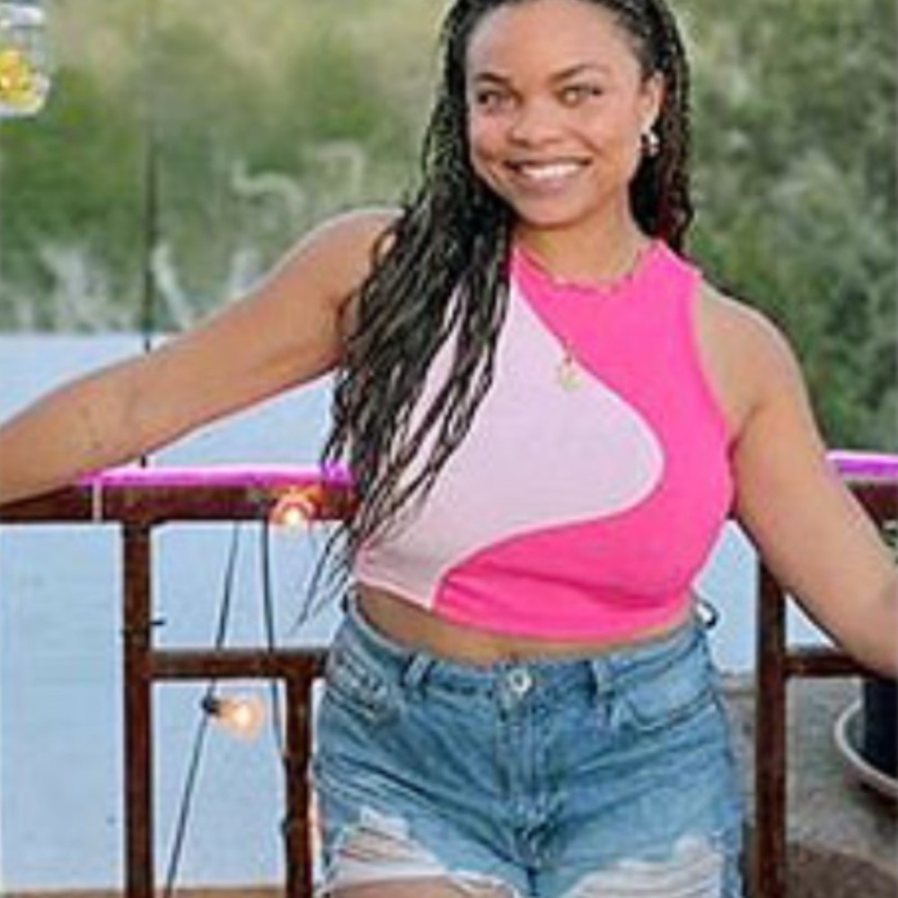 Color Block Ribbed Knit Crop Tank - Picture 4 of 4